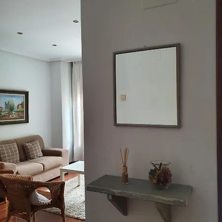 Casco Historico- Vivienda De 2 Habitaciones Con Parking Oviede Extérieur photo