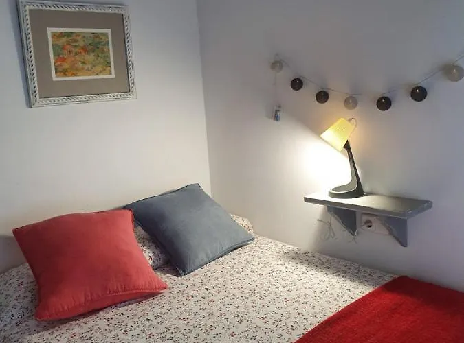 Casco Historico- Vivienda De 2 Habitaciones Con Parking