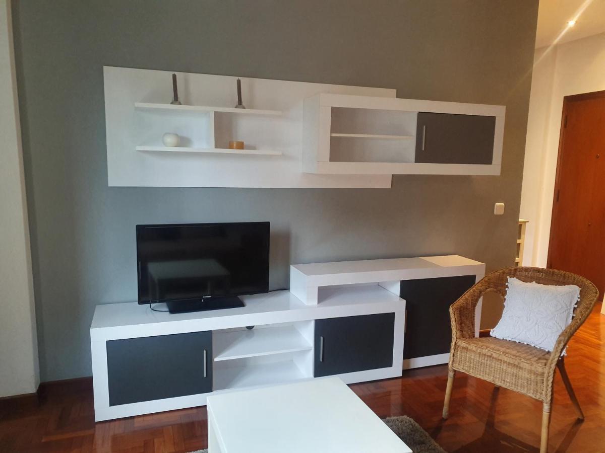 Casco Historico- Vivienda De 2 Con Parking Appartement Oviede