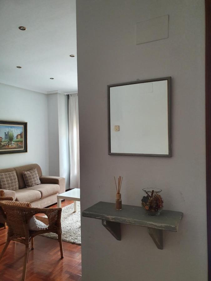 Casco Historico- Vivienda De 2 Con Parking Appartement