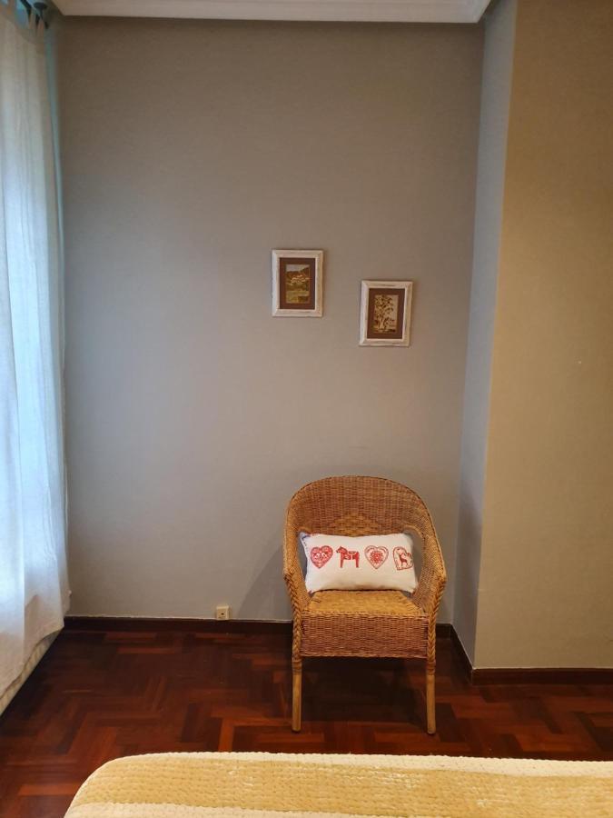 Casco Historico- Vivienda De 2 Con Parking Apartamento Oviedo